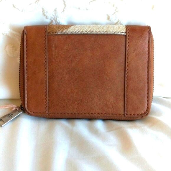 Shyanne Cowhide Zip Around Wallet - Picture 2 of 12